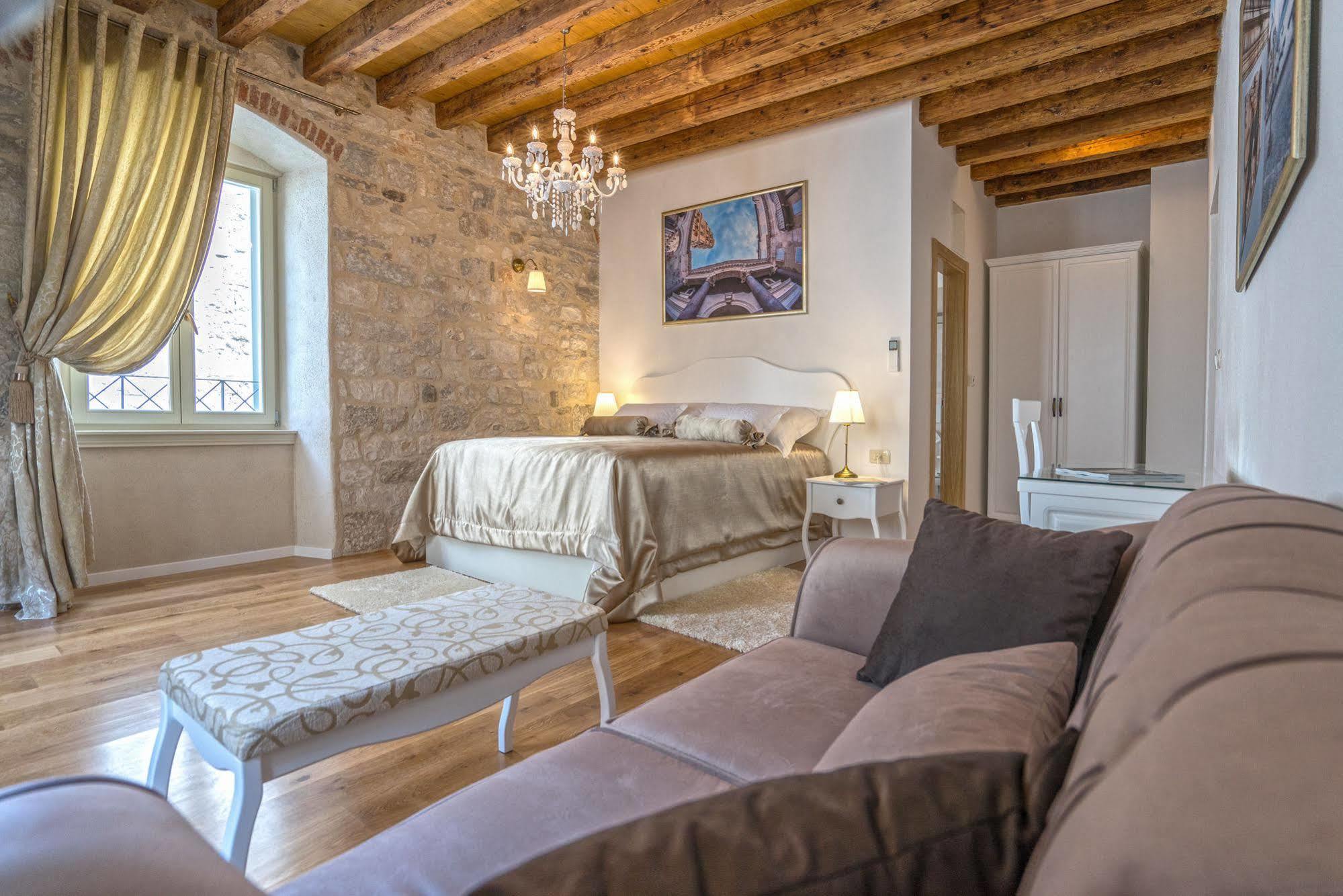 Villa Split Heritage Hotel 4* Split