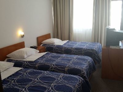 Zagreb 2* Split