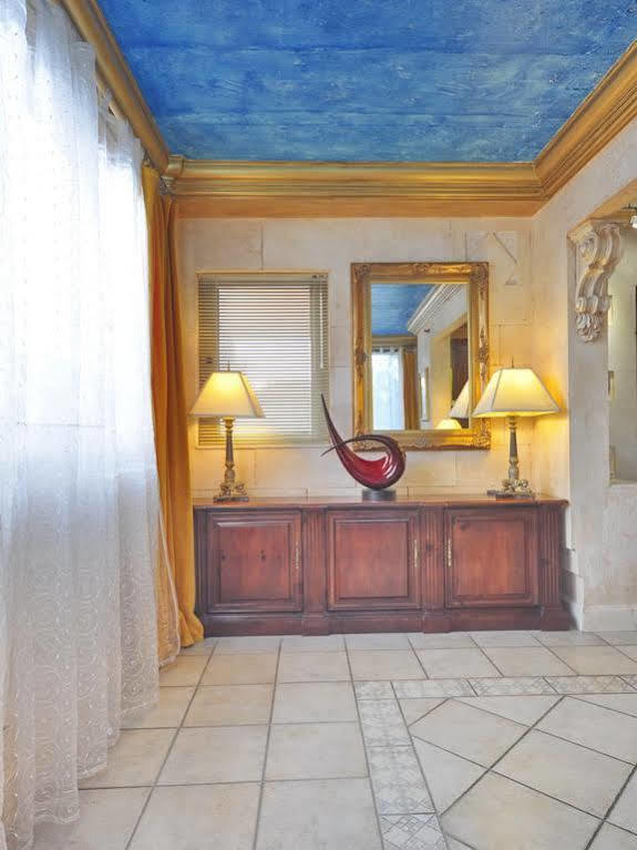 Marjan - 3 Bdr, 3 Bath, Parking Apartment *