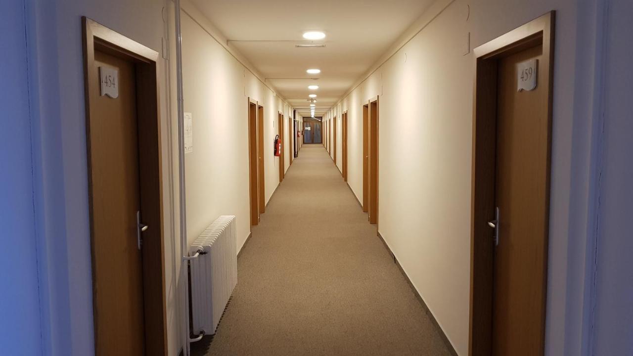 Hotel Zagreb 2*