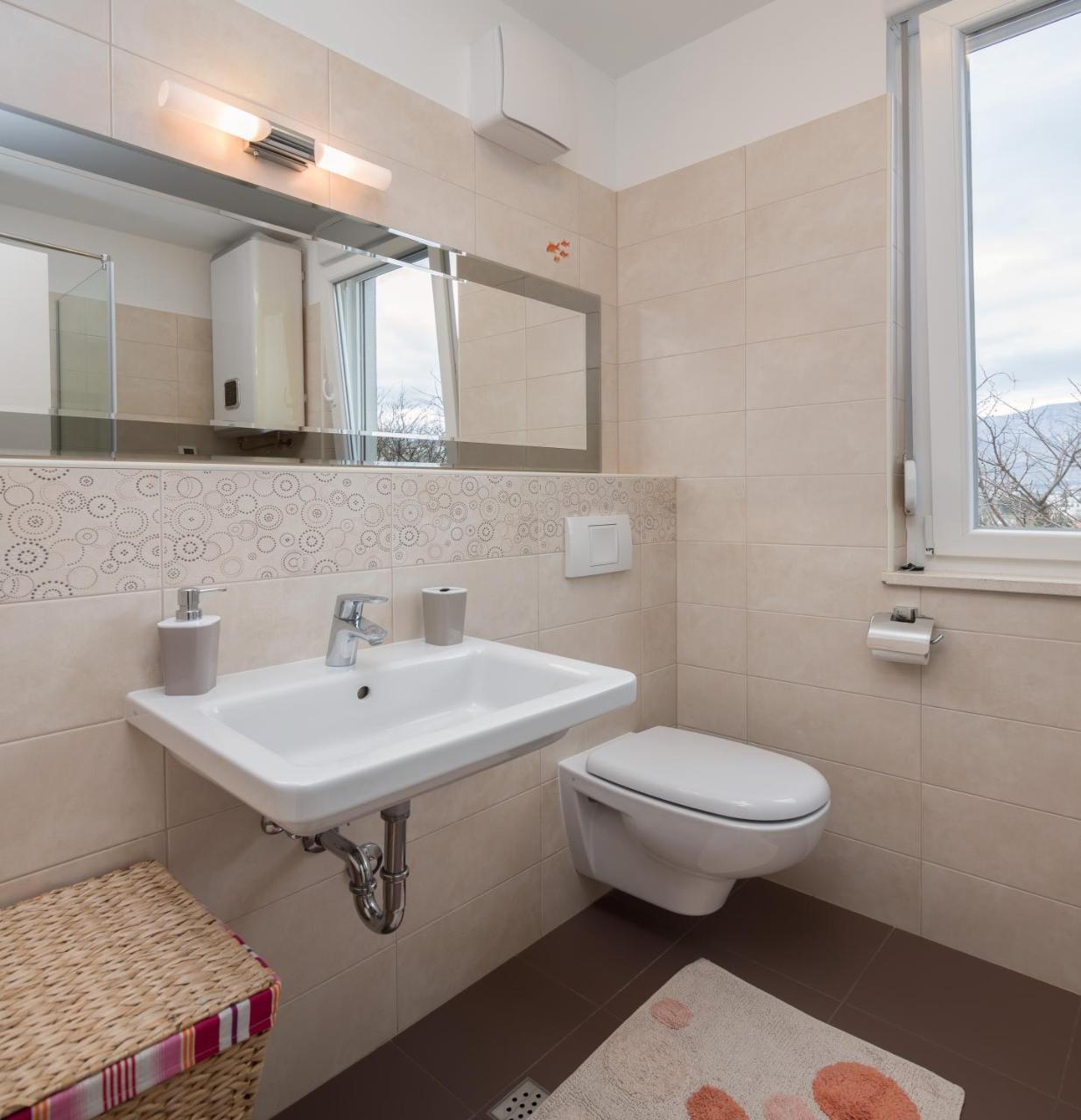 Arijana Free Private Garage Appartement