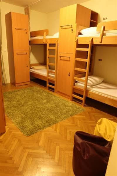 Hostel Tchaikovsky *