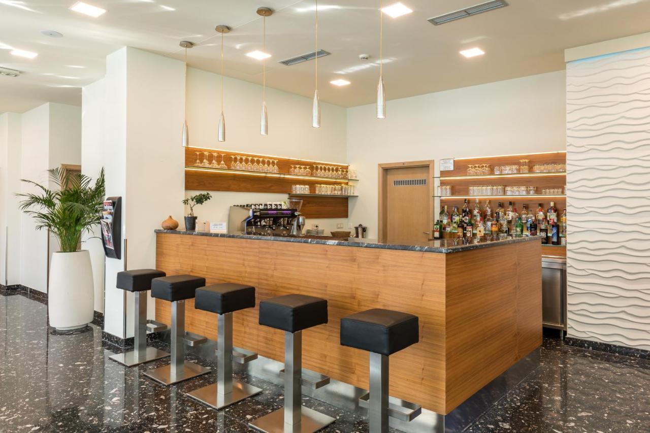 Hotel Mondo 4* Split