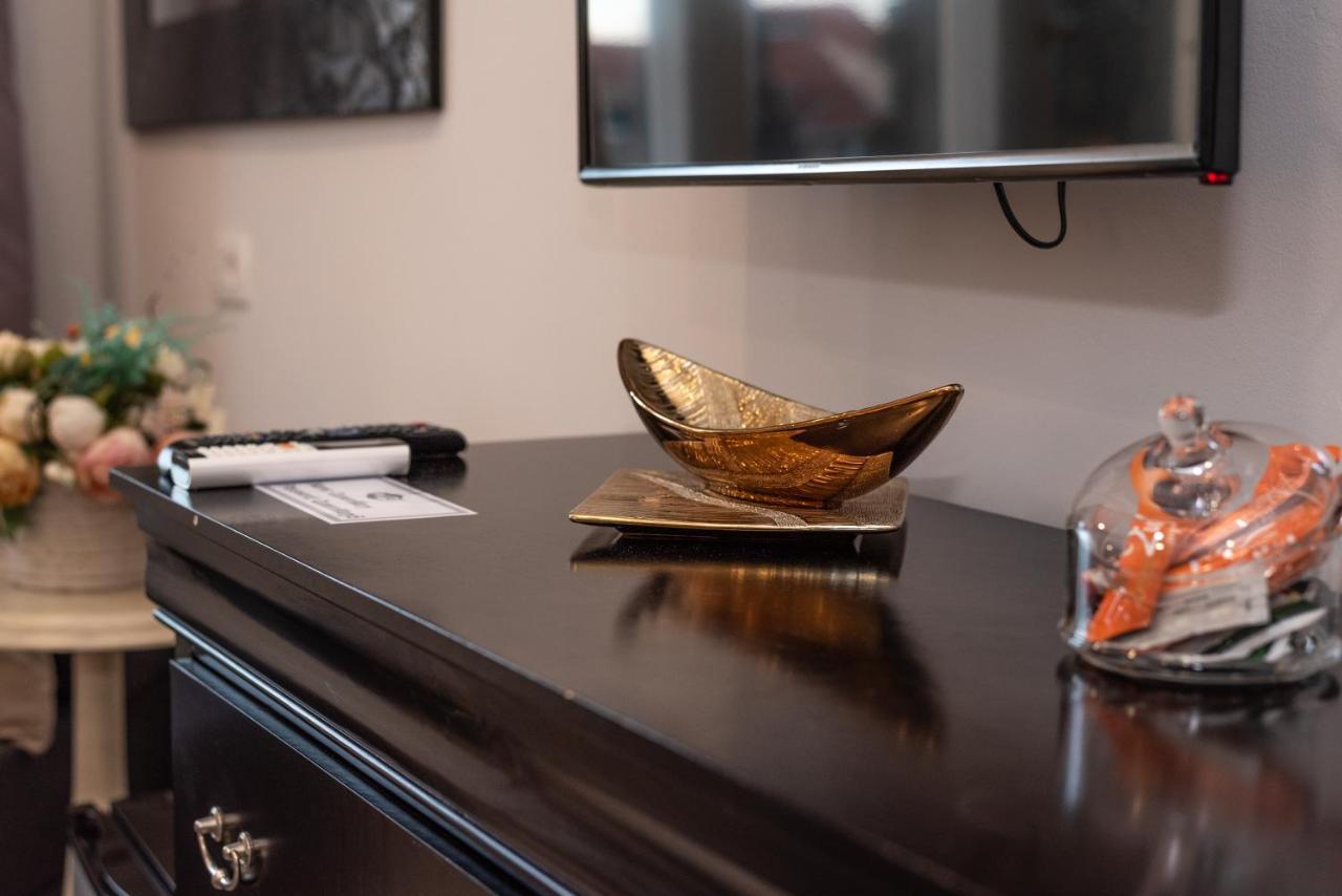 Bed & Breakfast Metropole Luxury 4*