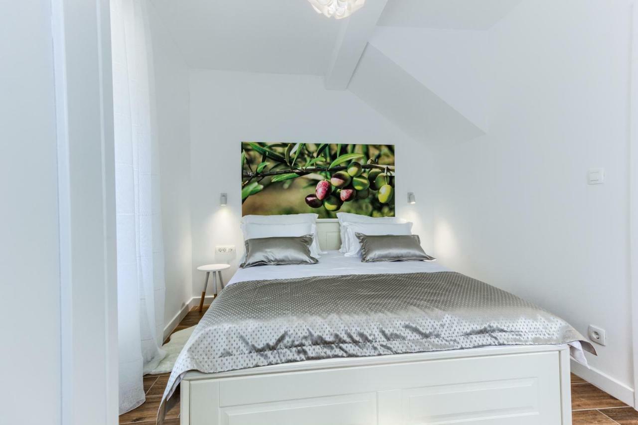 St.lucija Apartman *