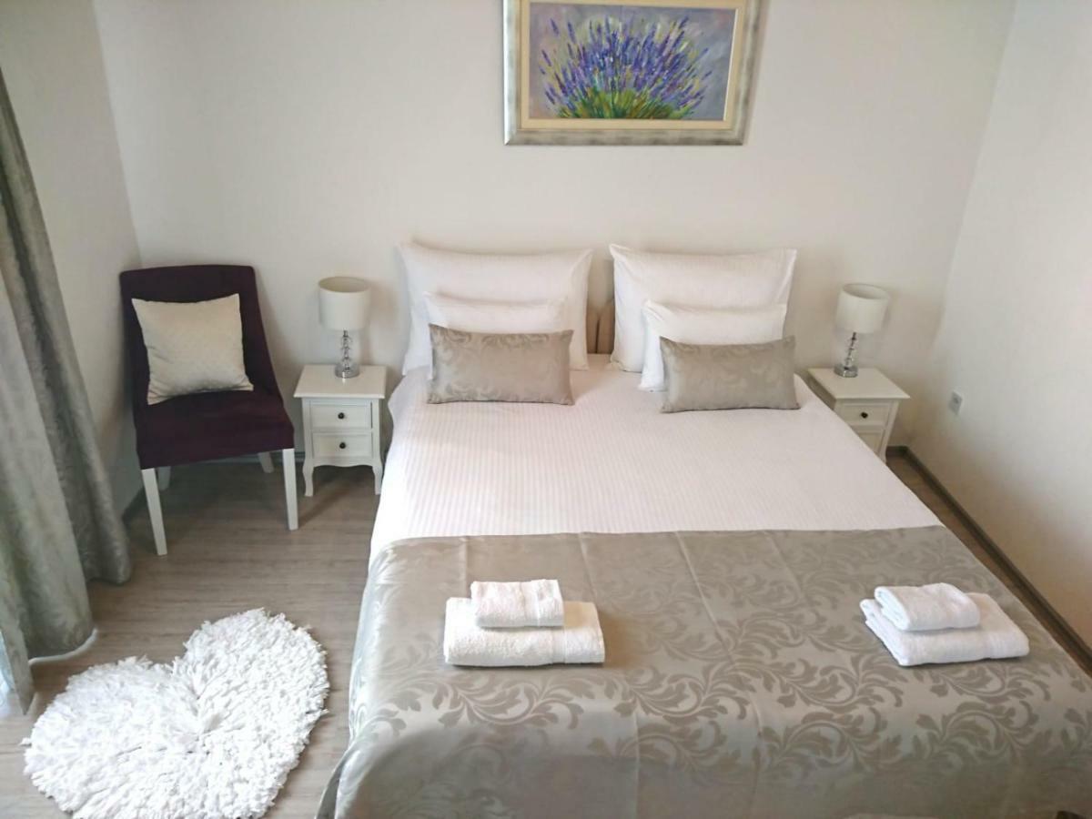 Apartment Studio Sfinga In The Heart Of Diocletian's Palace Split