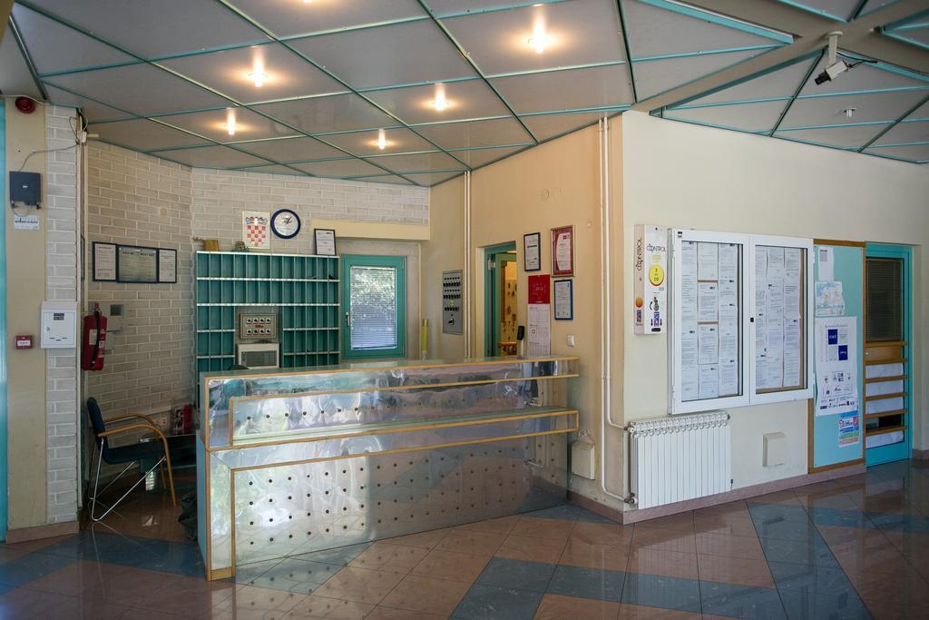 Hostel Spinut Split
