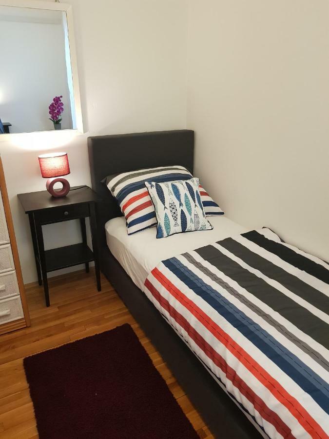 Apartment Ante *