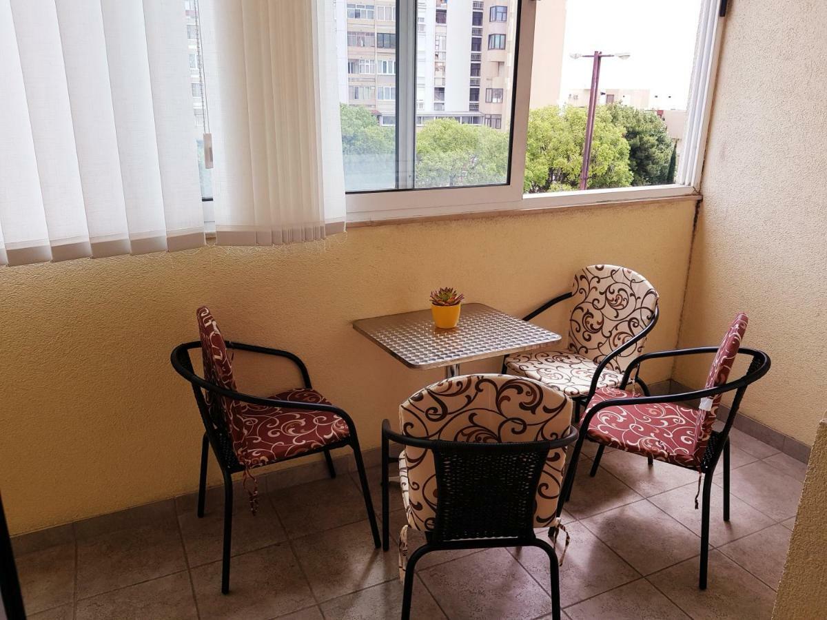 Ante Apartment Split