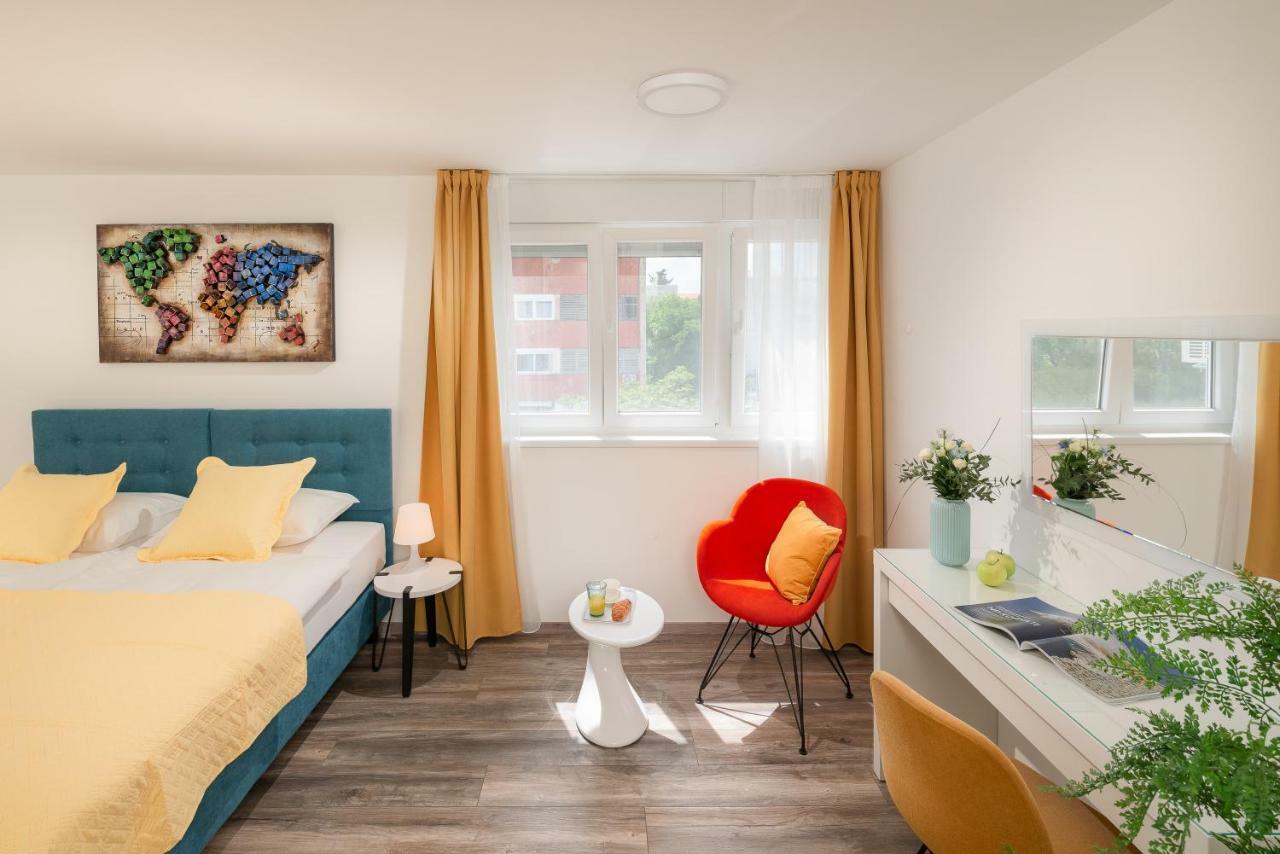 Guest house L17 Split