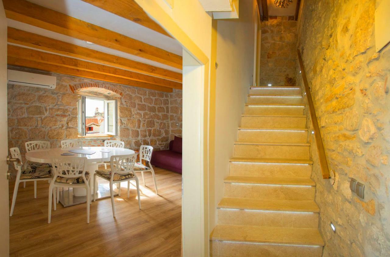 Veli Varos Apartment *