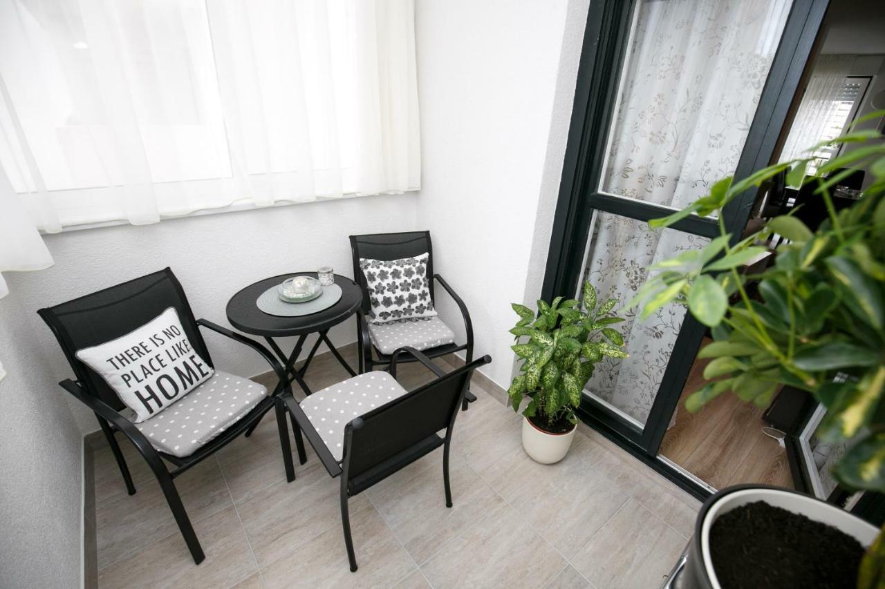 Apartment Golden Place *