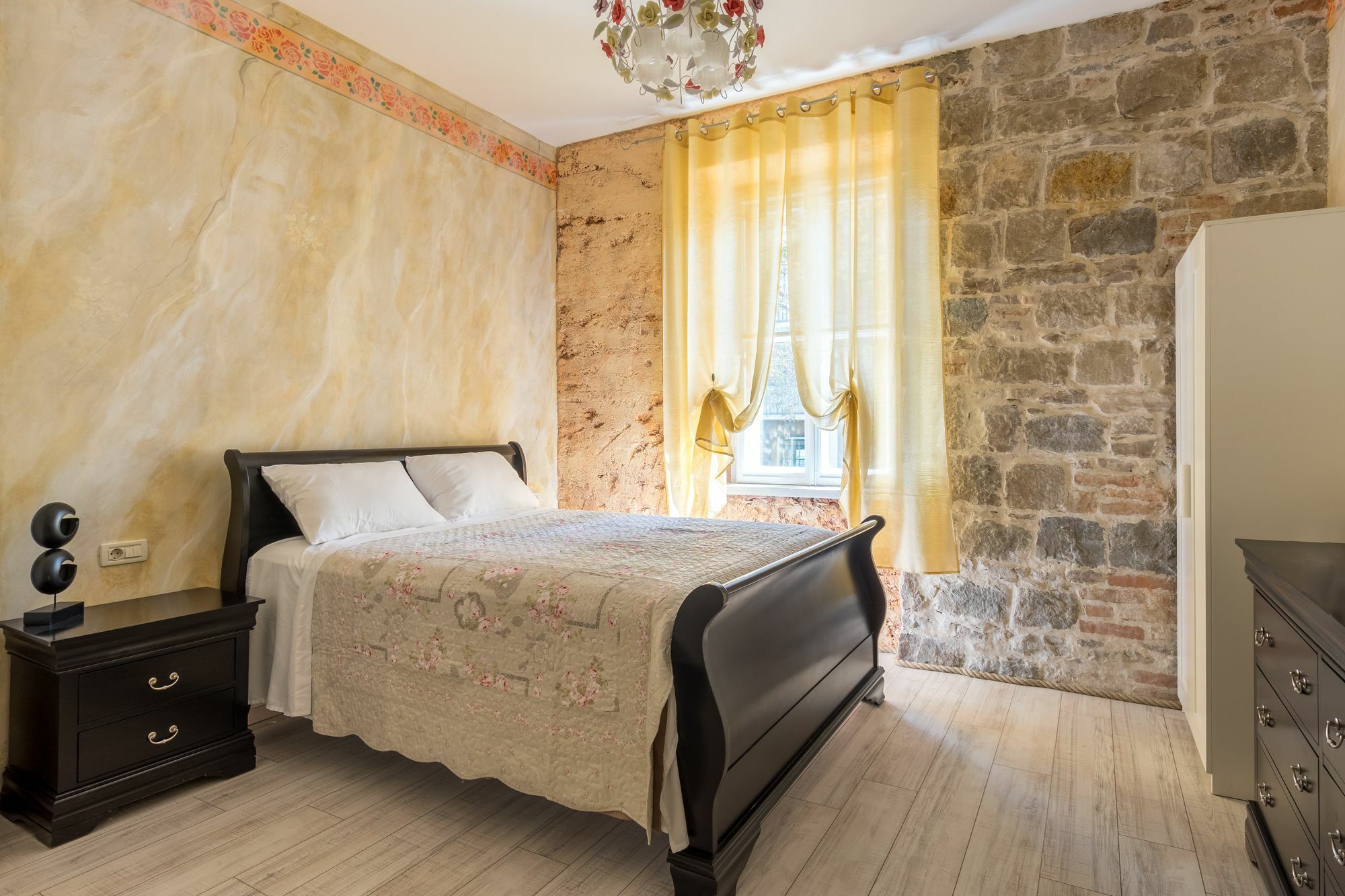 Hotel Pietra Rossa