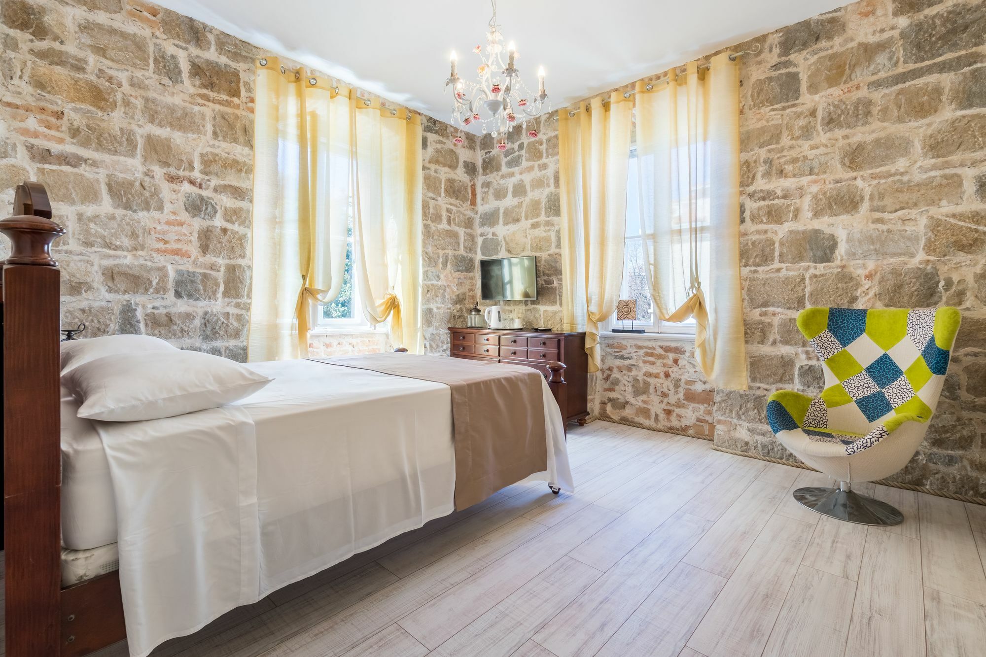 Pietra Rossa Hotel