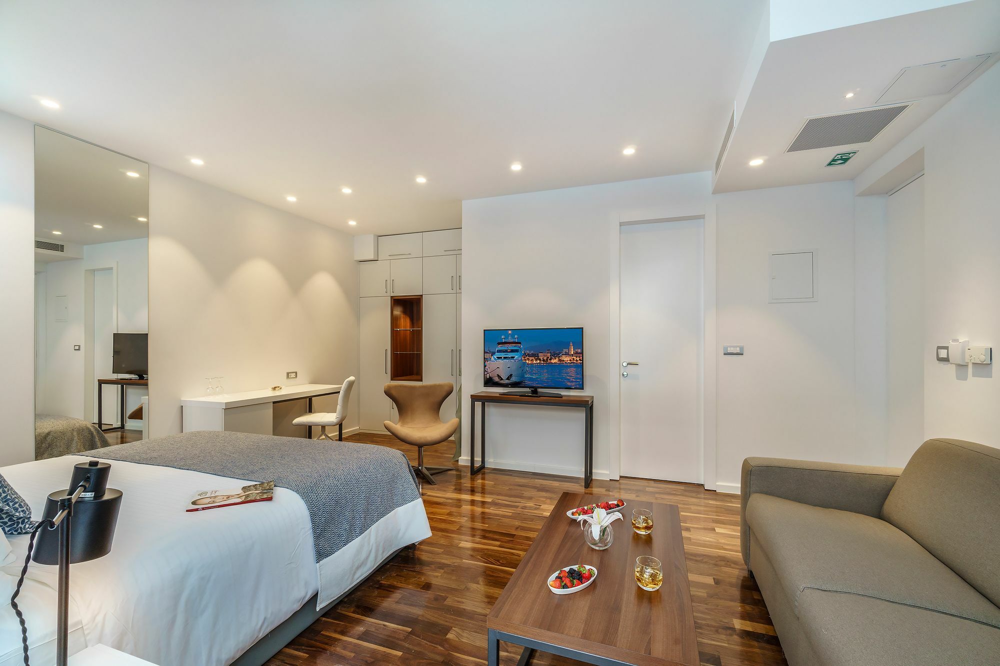 Oasis Life Acomodação com café da manhã  Split