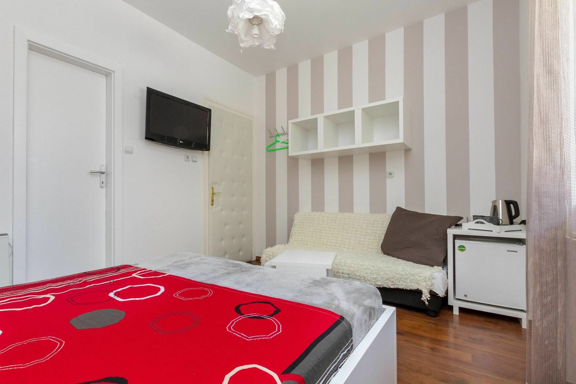 Bed & Breakfast Aspalathos 3*