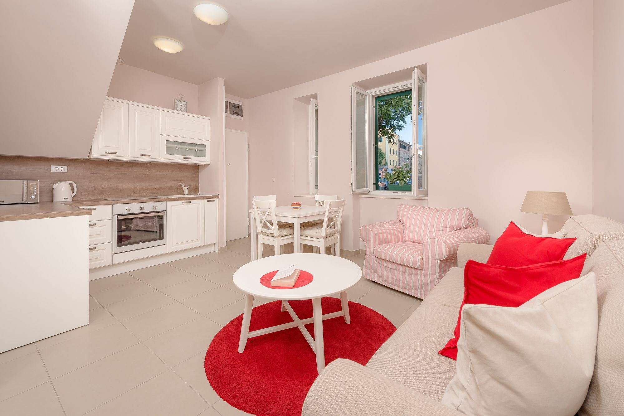 Ora Apartment