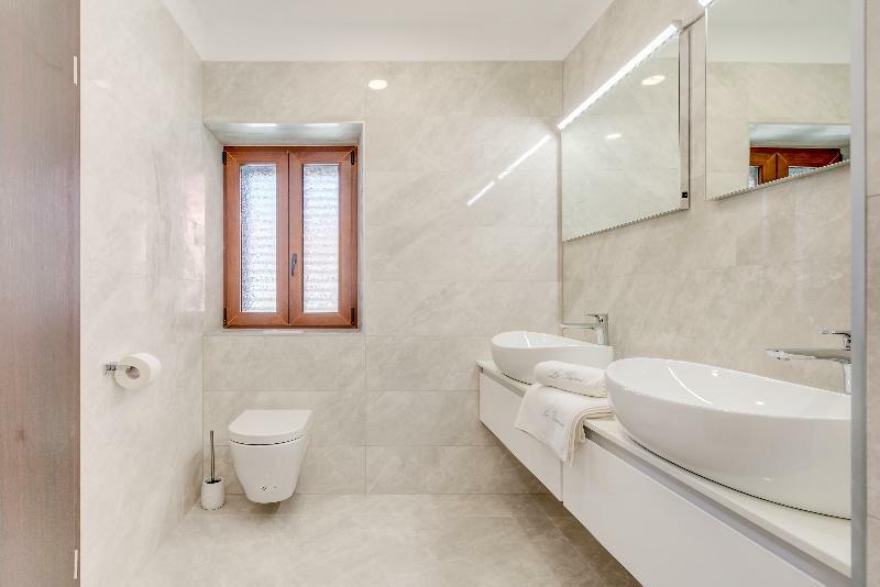 Le Premier Luxury