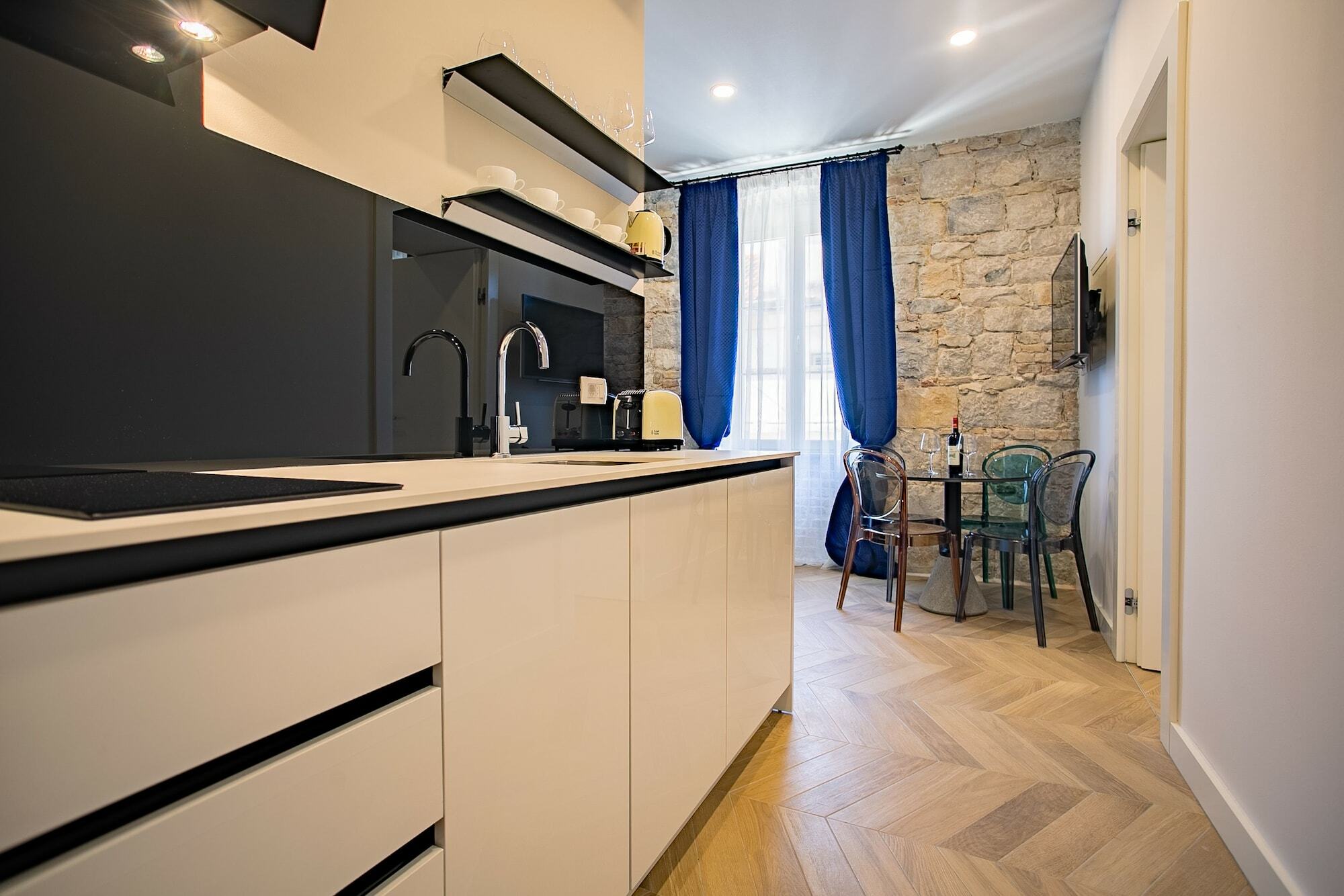 Best4stay Luxury Guest house 4*