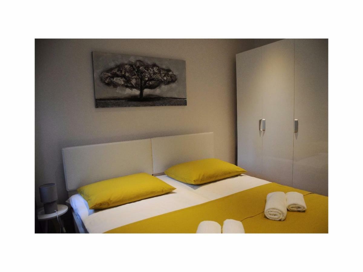 Aria With Private Parking Apartment *