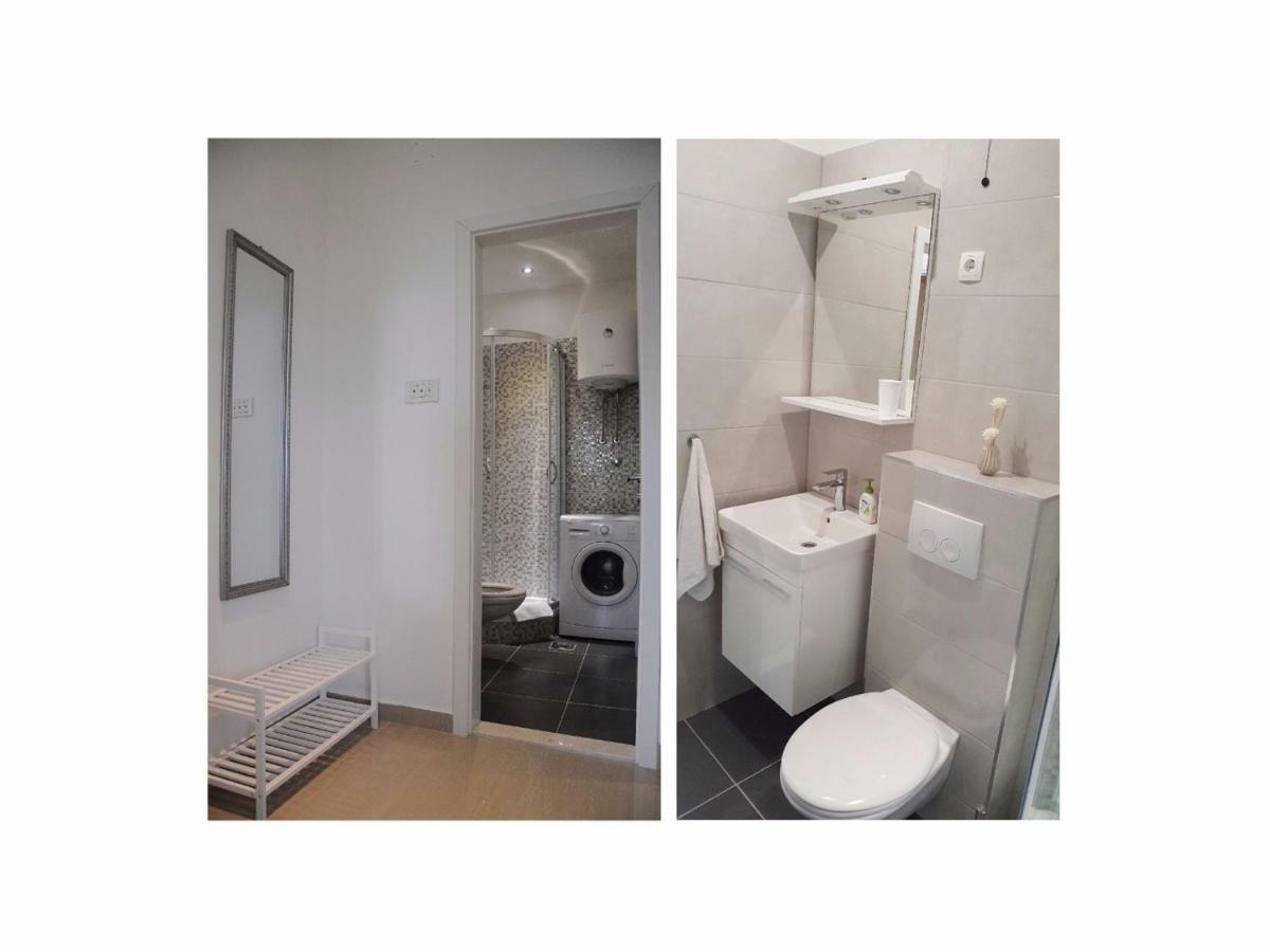 Aria With Private Parking Apartment *