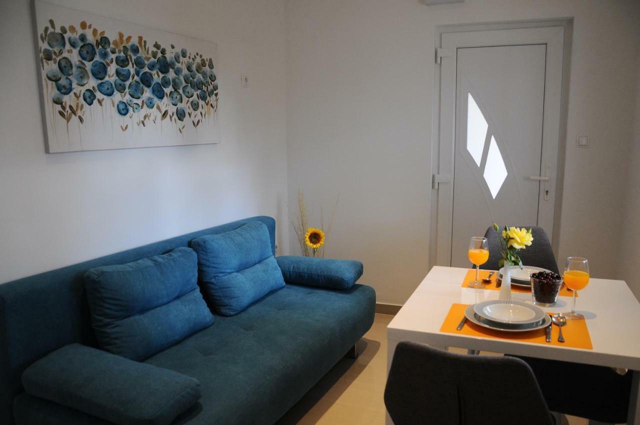 Aria With Private Parking Apartment Split