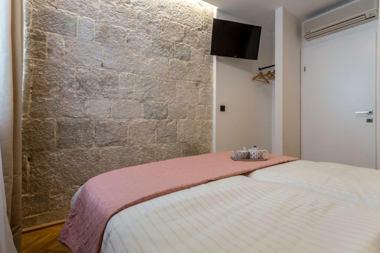 Central Rooms Split Guest house Split