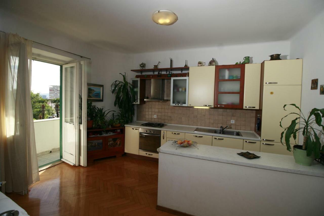 Spacious In The Center *