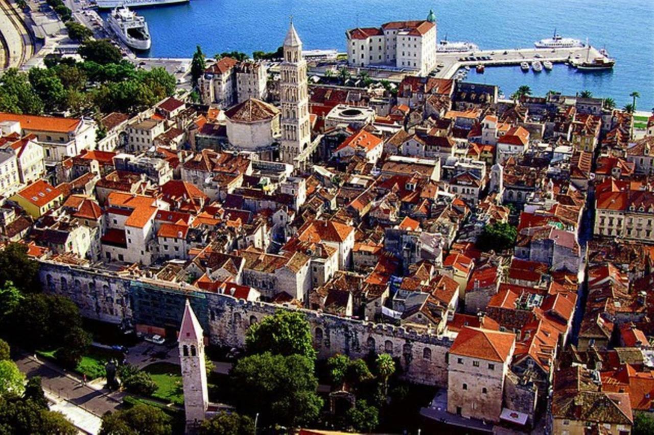 Apartment Luxury Apts Leone Centre Split
