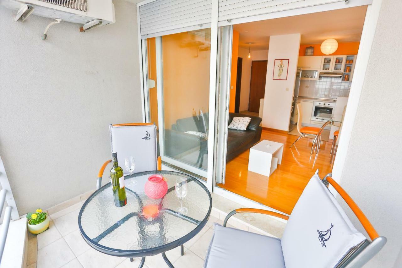 Ibis Apartment *