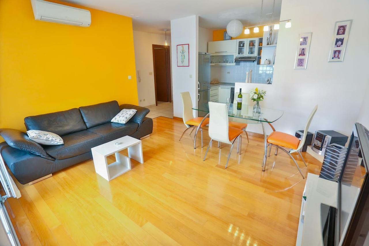 Ibis Apartment *