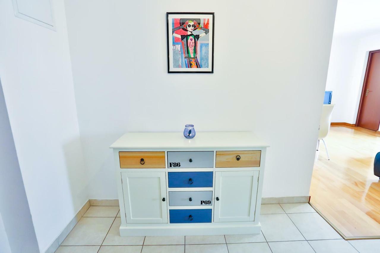 Ibis Apartment