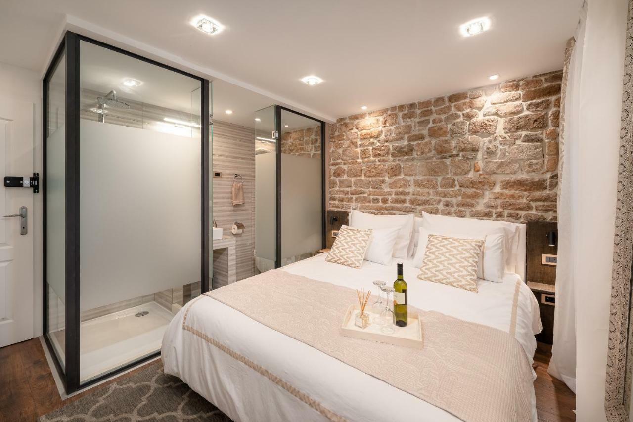 Ziggy Star In Diocletian Palace Guest house Split