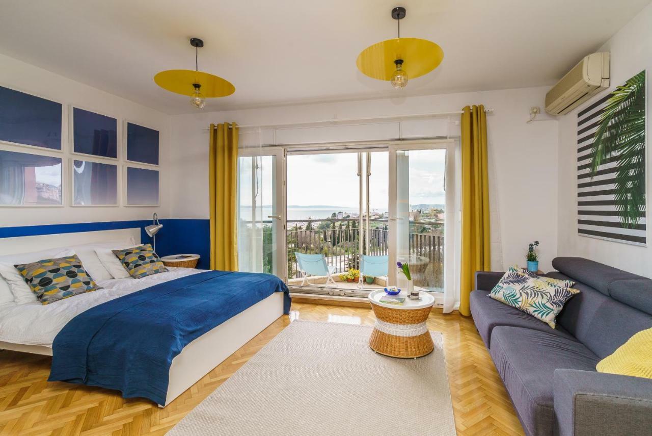 Apartment City Break Dream