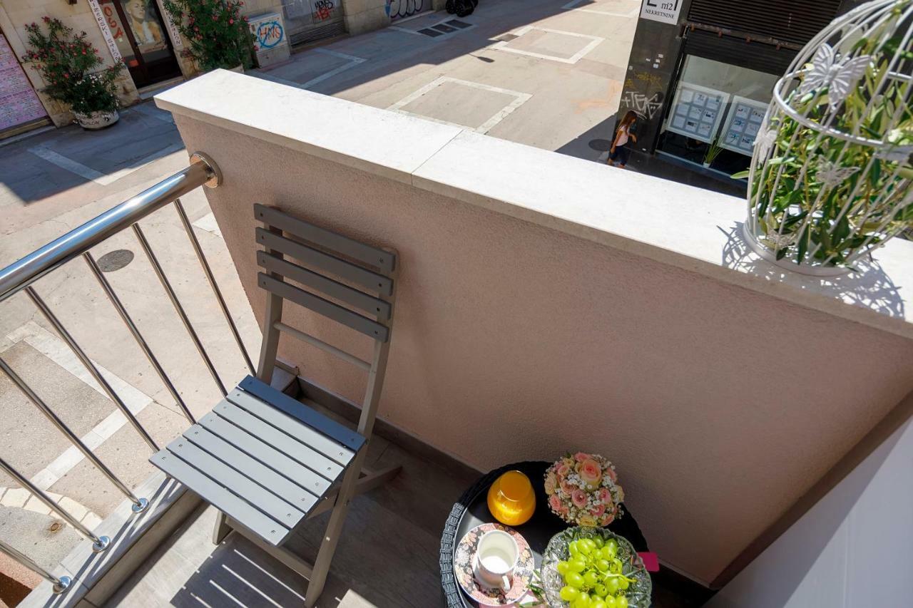 Rose Gold & With Balcony 3* Split