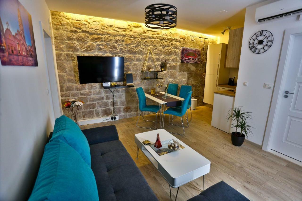Tchiba In Diocletian's Palace Appartement
