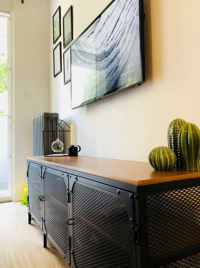 Right Place****cozy And Completely New Apartment *