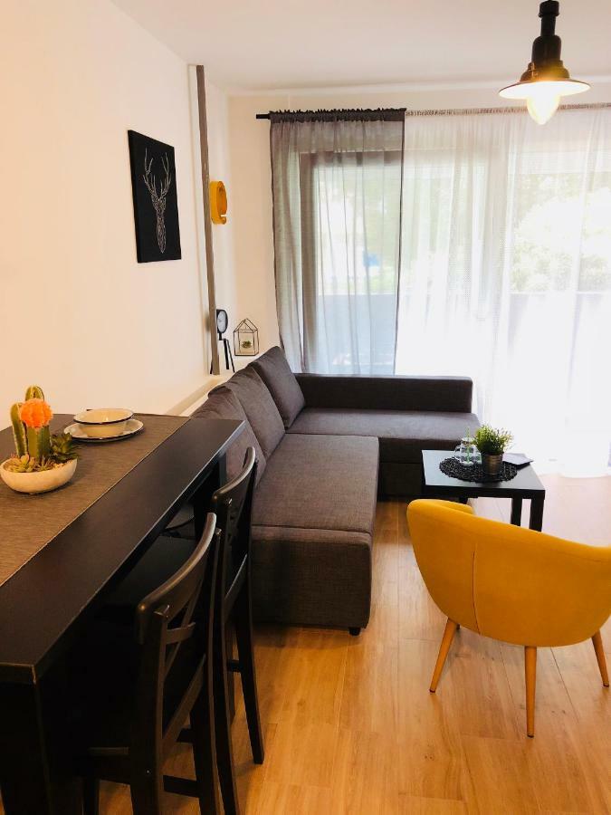 Right Place****cozy And Completely New Apartment *