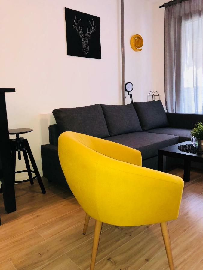 Right Place****cozy And Completely New Apartment *