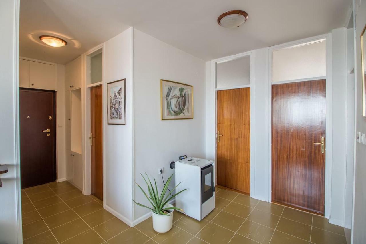 Leilani -stunning View Near The Center! Apartman