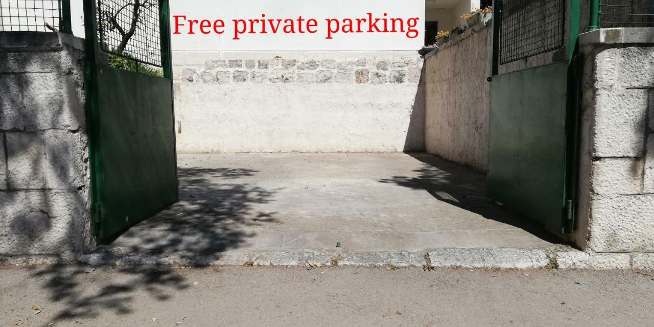 Appartement Ibis Your Cosy Oasis With Private Parking And Patio *