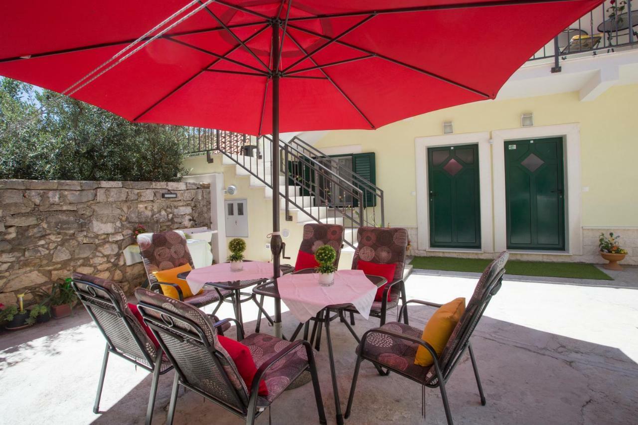 Central Old Town Guest house Split