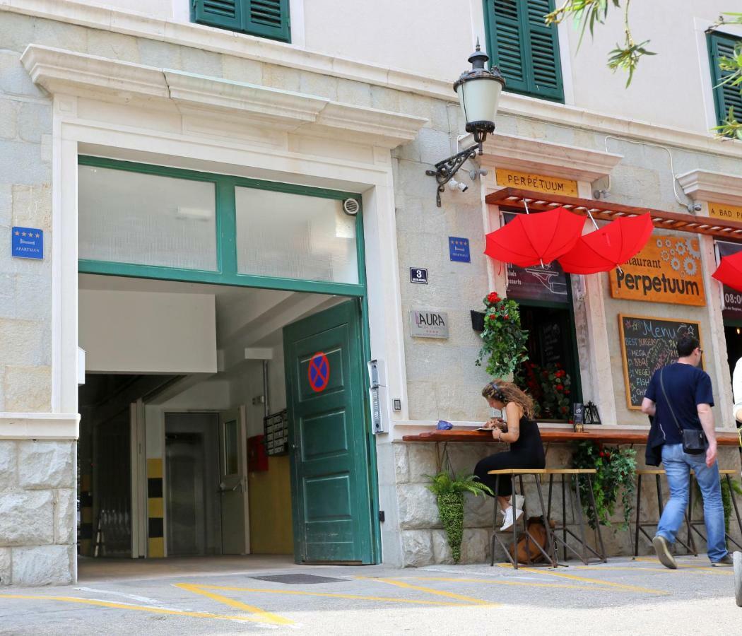 Apartment Luxury Apts Leone Centre Split