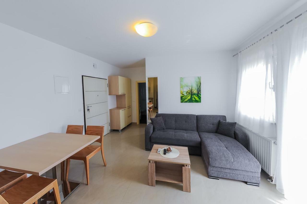 Anamarija Apartment *