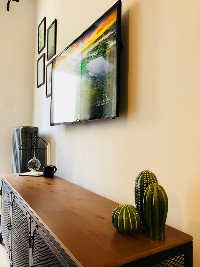 Right Place****cozy And Completely New * Split