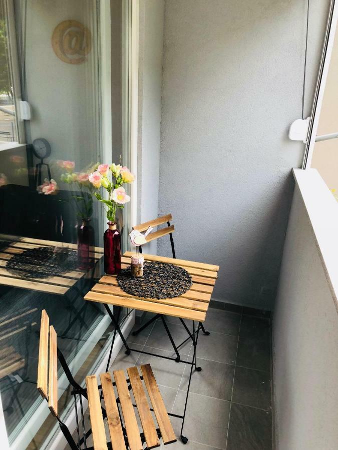 Right Place****cozy And Completely New Apartment