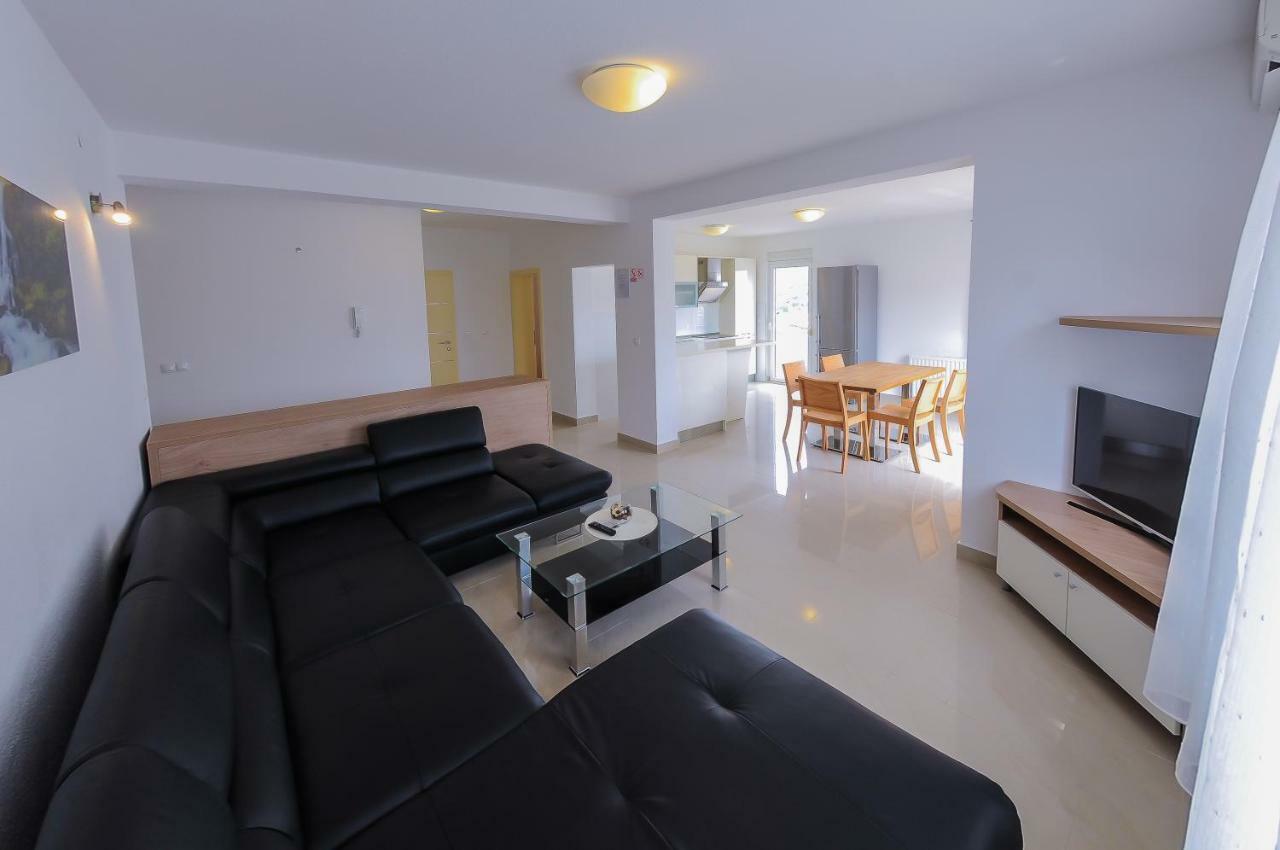 Anamarija Apartment