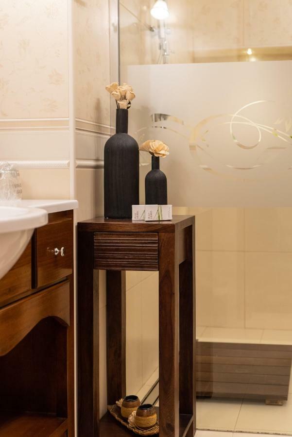 Unique Luxury