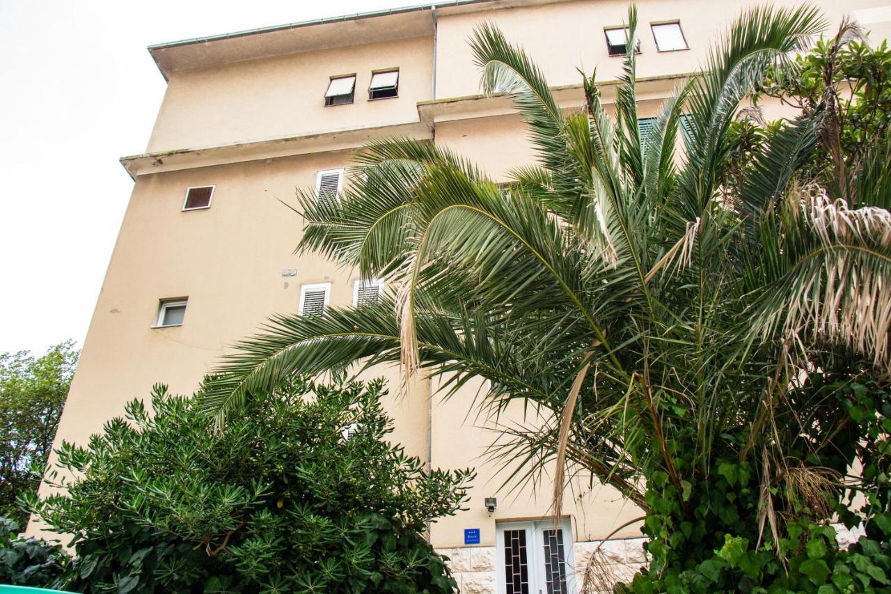 Apartment Lugo *