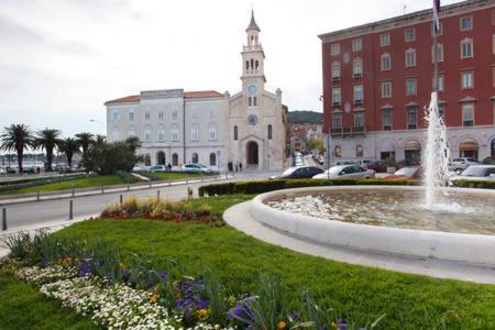 Luxury Apts Leone Centre Apartment *